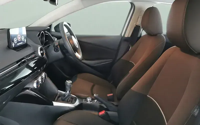 Used Mazda 2 75 HP (55 kW) 2023 Hatchback
