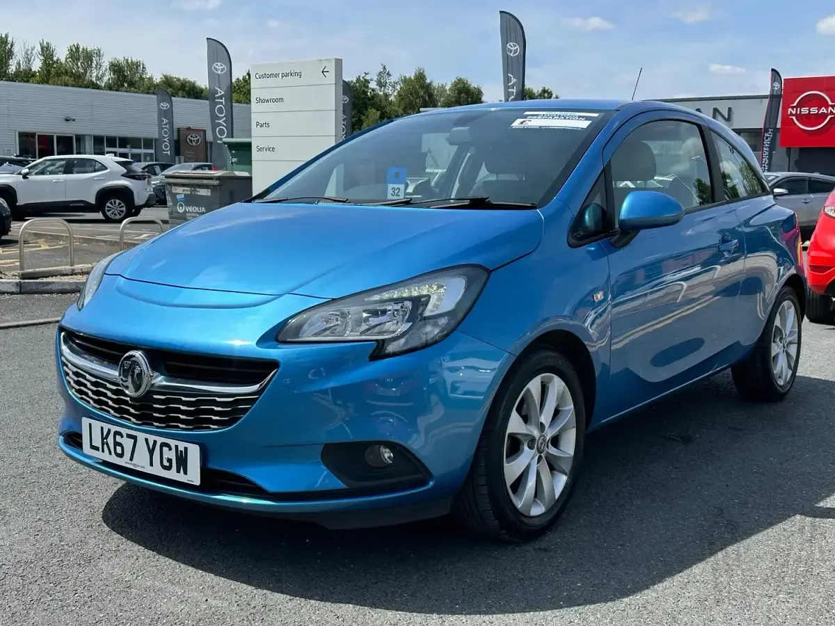 Used Vauxhall Corsa 75 HP (55 kW) 2017 Blue Hatchback