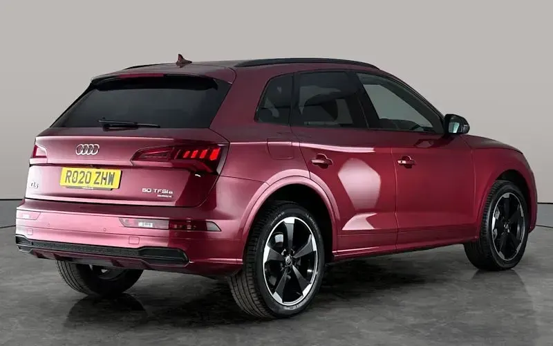 Used Audi Q5 Black Edition 299 HP (219 kW) 2020 Red SUV