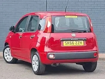 Used Fiat Panda Pop 69 HP (50 kW) 2016 Red Hatchback