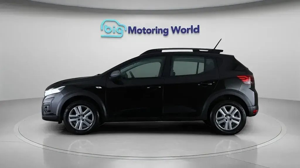 Used Dacia Sandero Expression 90 HP (66 kW) 2023 Black Hatchback