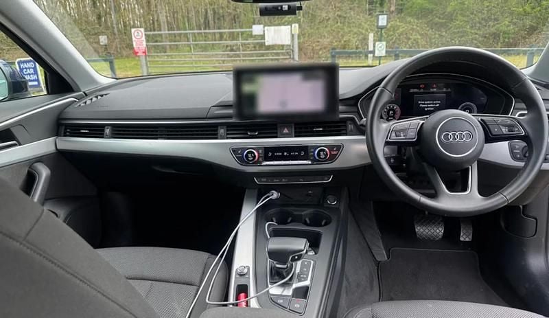 Used Audi A4 Comfort 150 HP (110 kW) 2022 Blue Estate