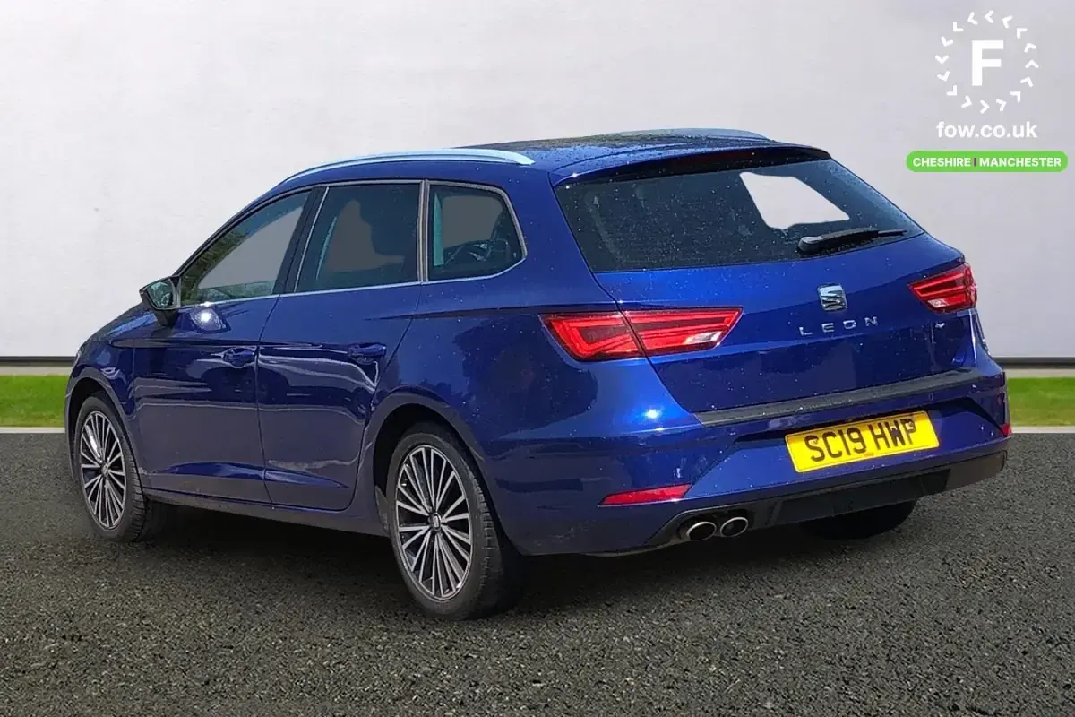 Used Seat Leon XCELLENCE Lux 190 HP (139 kW) 2019 Blue Estate