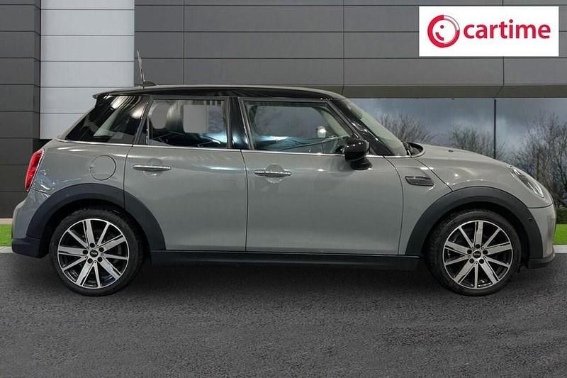 Used Mini Cooper Classic 136 HP (100 kW) 2022 Grey Hatchback