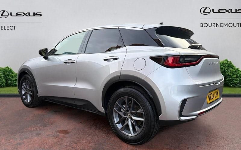 Used Lexus LBX 136 HP (100 kW) 2026 SUV