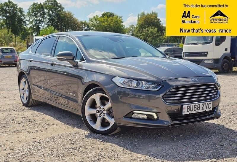 Grey Used 2018 Ford Mondeo Titanium Sedan | £9,788 (Fair price) - Image 1/4