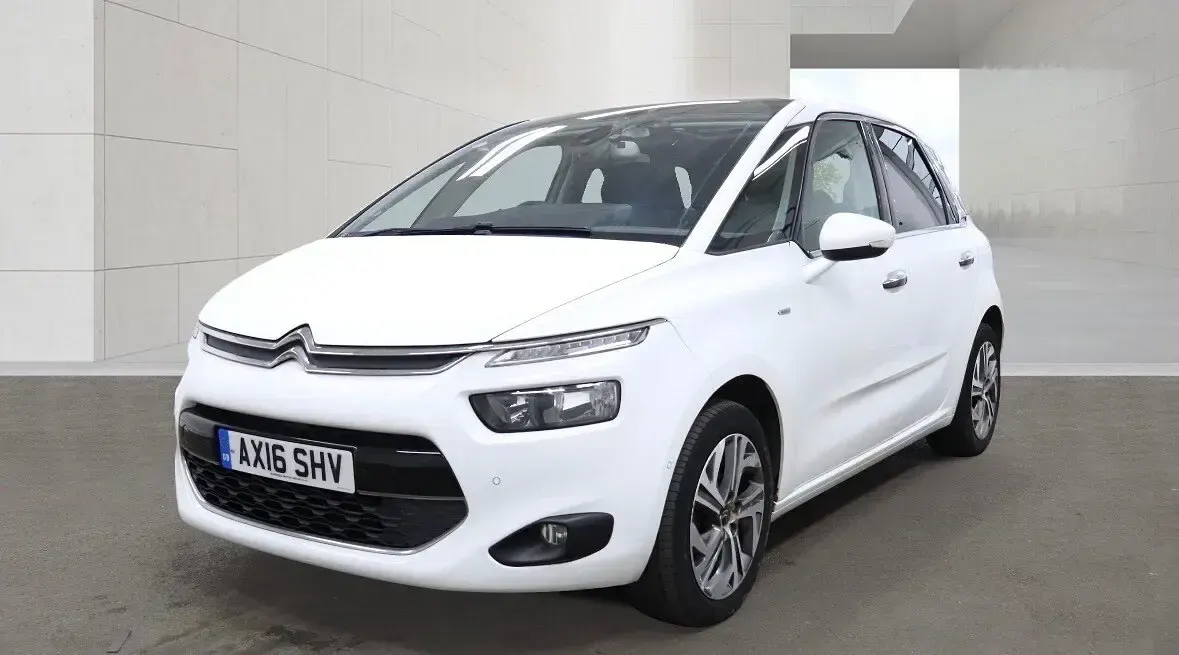 Used Citroën C4 Picasso Exclusive 2016 White MPV