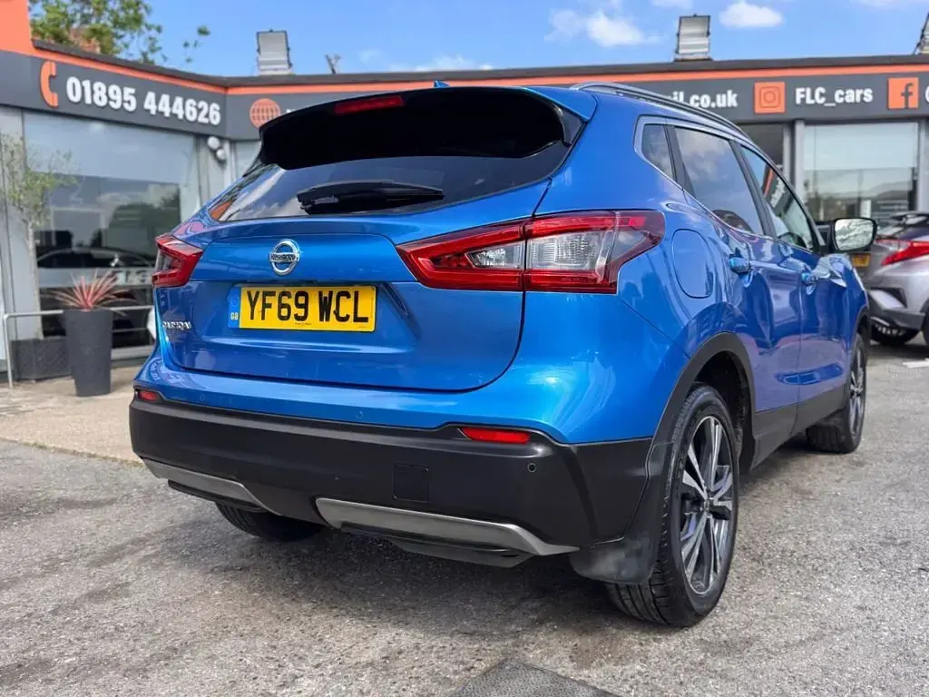 Used Nissan Qashqai N-Connecta 115 HP (84 kW) 2019 Blue SUV