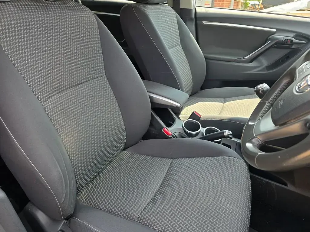 Used Toyota Verso 112 HP (82 kW) 2015 Silver MPV