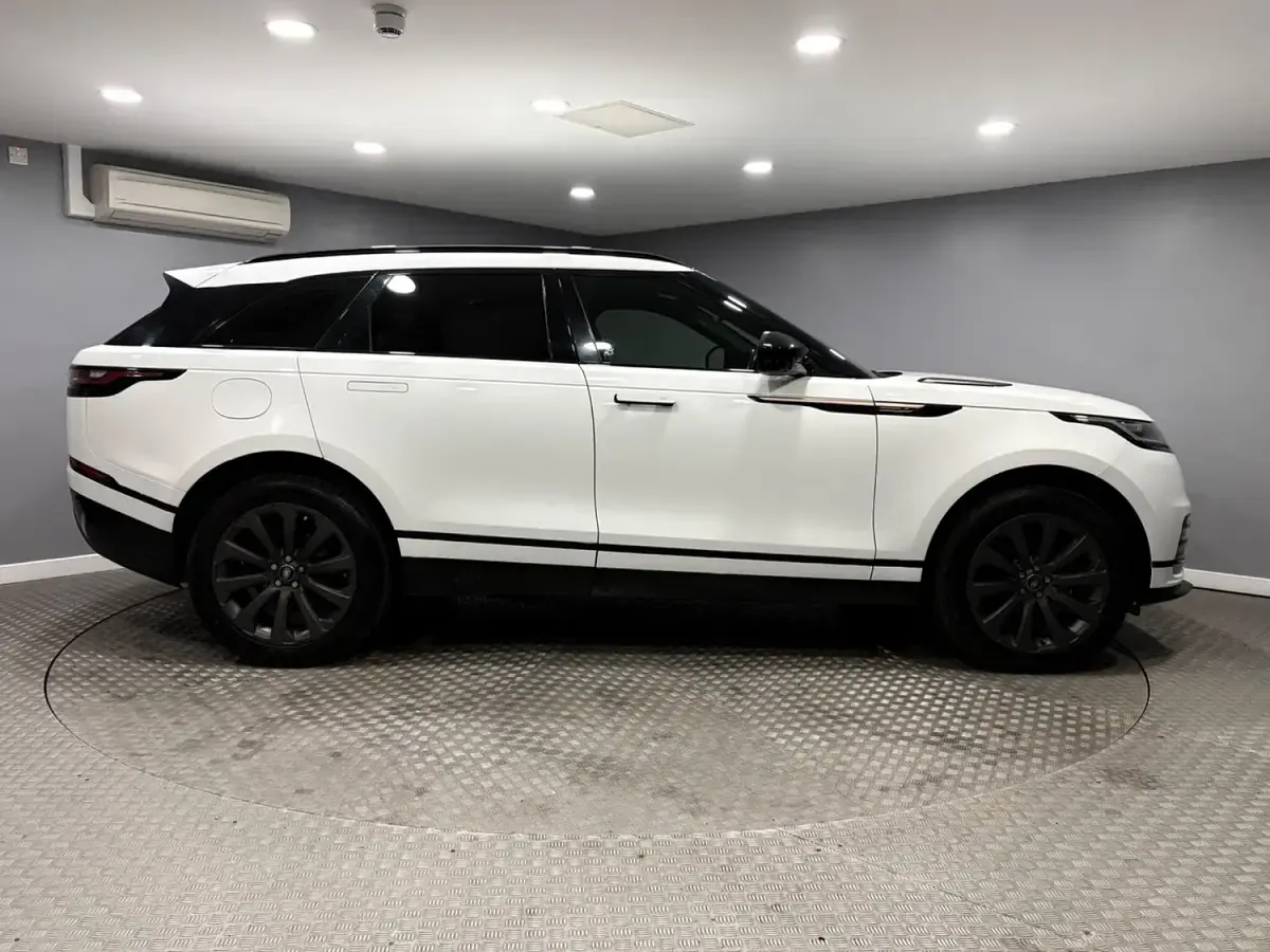 Used Land Rover Range Rover Velar SE Dynamic 204 HP (150 kW) 2022 White SUV
