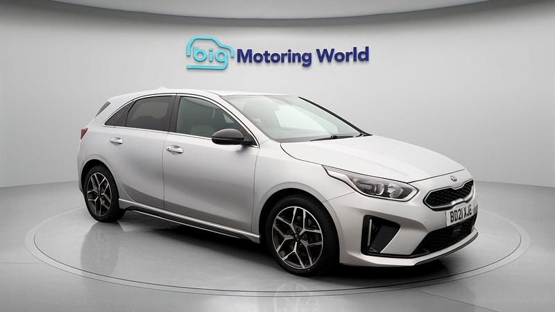 Used 2021 Kia Ceed 2 | £15,900 (A bit pricey) - Image 1/4