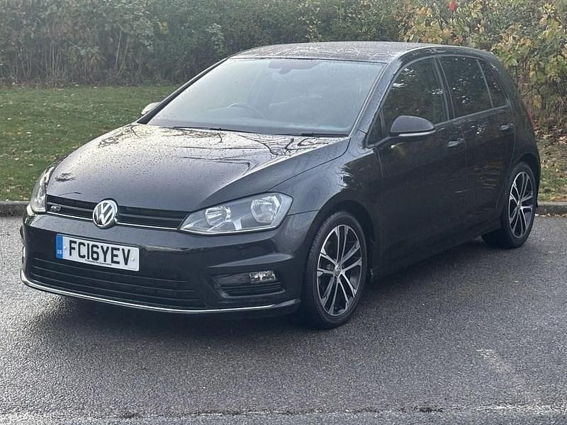 Black Used 2016 VW Golf VII R-line Hatchback | £13,600 (Fair price) - Image 1/4