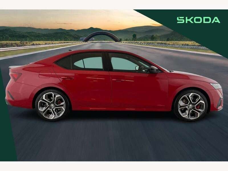 Used Skoda Octavia vRS 245 HP (180 kW) 2024 Red Hatchback