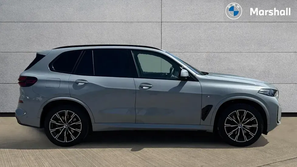 Used BMW X5 M Sport 298 HP (219 kW) 2025 Brooklyn grey metallic SUV