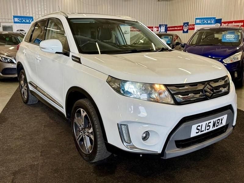 Second-hand Suzuki Vitara SZ5 120 CP (88 kW) 2015 Alb SUV