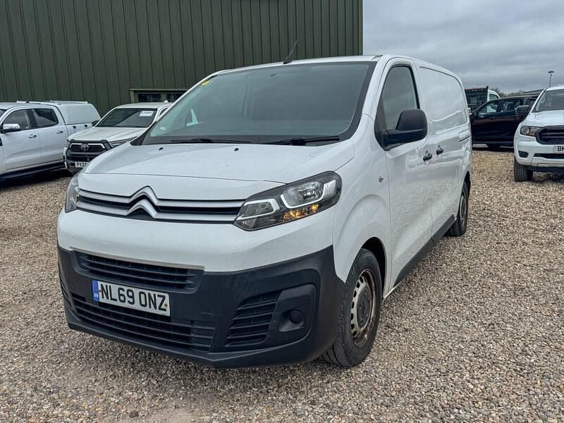 Used Citroën Dispatch 2019 White MPV