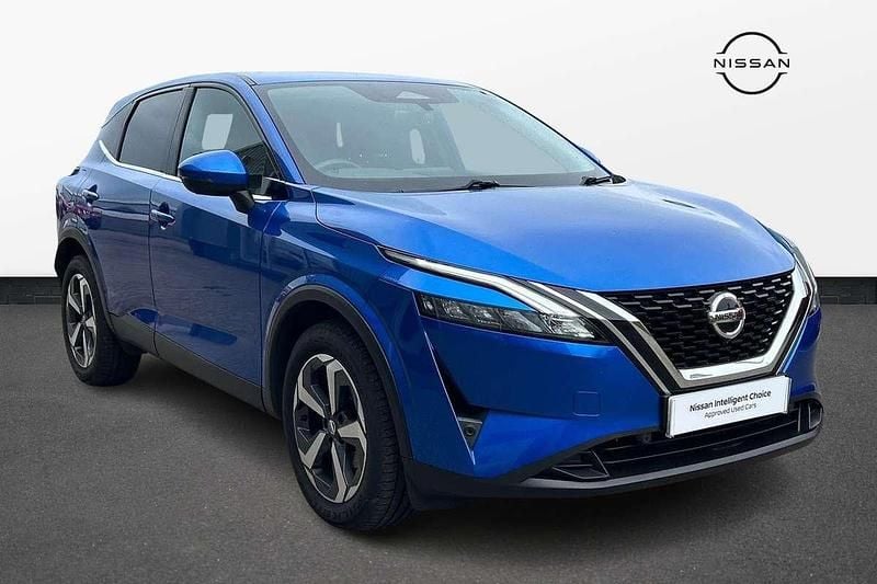 Blue Used 2022 Nissan Qashqai N-Connecta SUV | £16,400 (Good price) - Image 1/4
