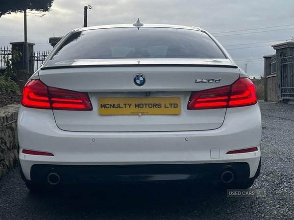 Used BMW 520 Efficient Dynamics 2017 White Sedan