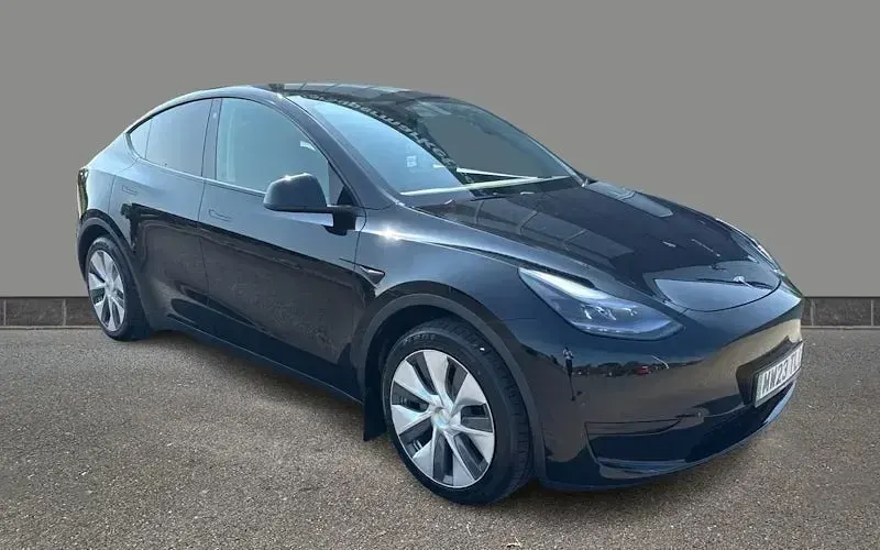 Used Tesla Model Y Standard Range 219 kW (299 HP) 2023 SUV
