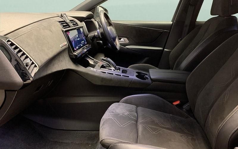 Used DS Automobiles DS7 Crossback Performance Line Plus 181 HP (133 kW) 2022 Grey SUV