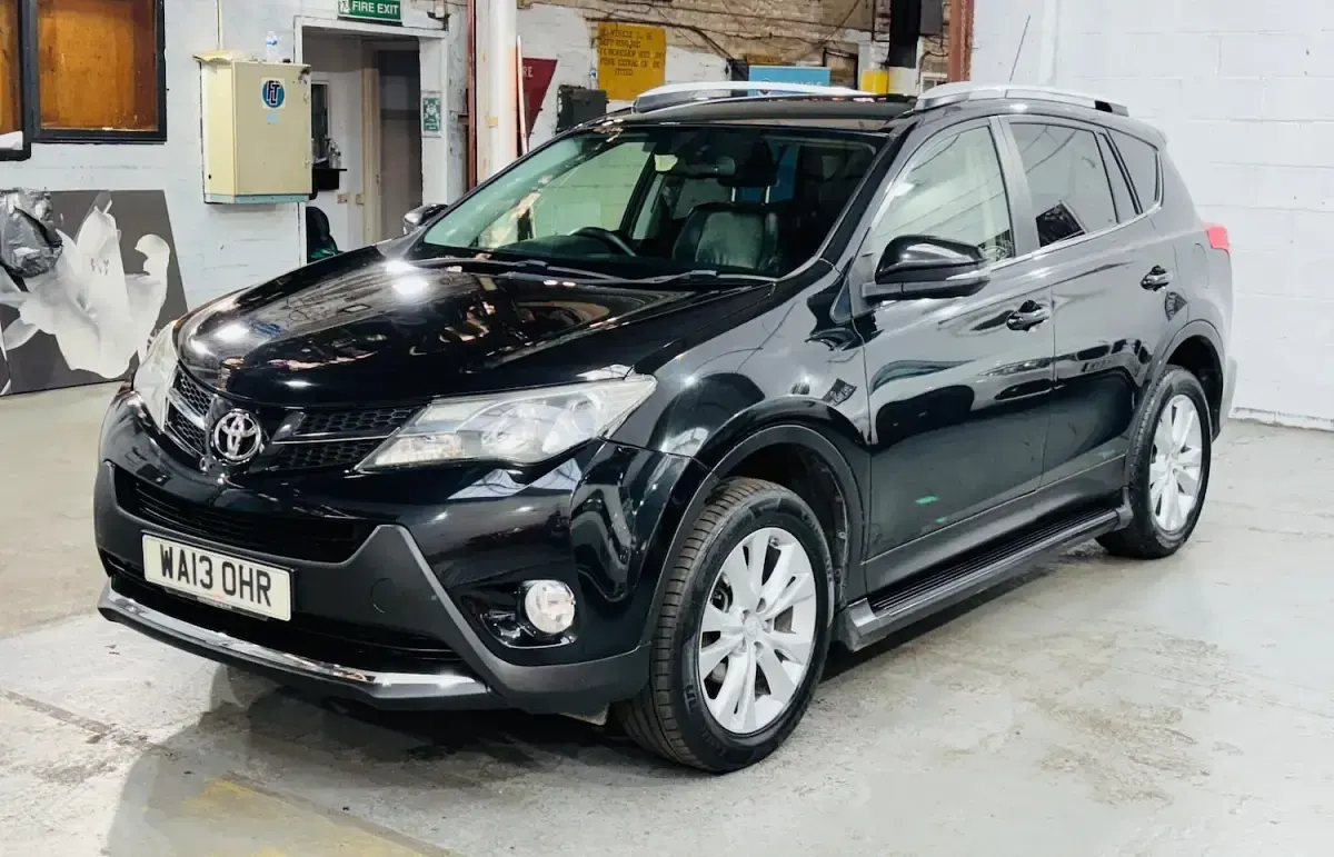 Used Toyota RAV4 150 HP (110 kW) 2013 Black SUV
