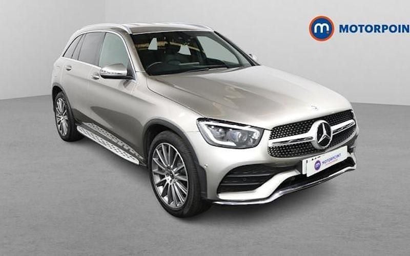 Usado Mercedes GLC220 AMG Line Premium 194 HP (142 kW) 2022 Carrinha