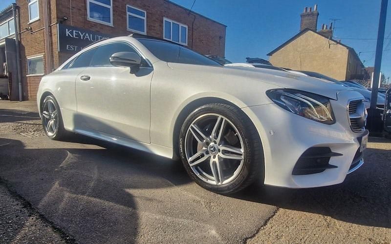 Used Mercedes E220 AMG Line Premium 194 HP (142 kW) 2020 Coupe