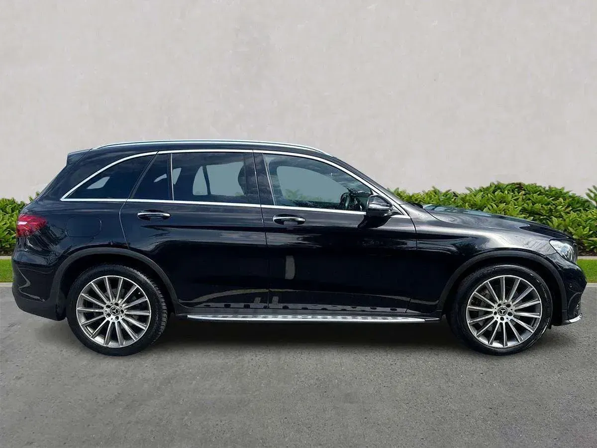 Used Mercedes GLC350 AMG Line Premium 2018 Black SUV
