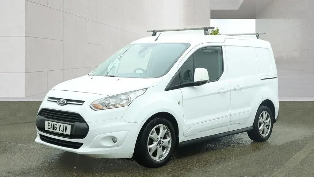 Used Ford Transit Connect Limited 115 HP (84 kW) 2016 White MPV