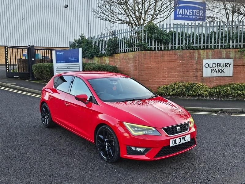Used Seat Leon FR 2013 Red Hatchback