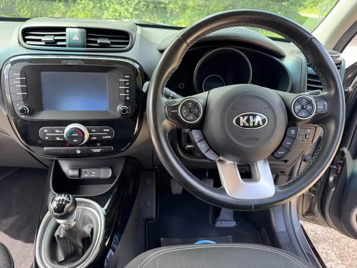Used Kia Soul 130 HP (95 kW) 2017 Silver SUV