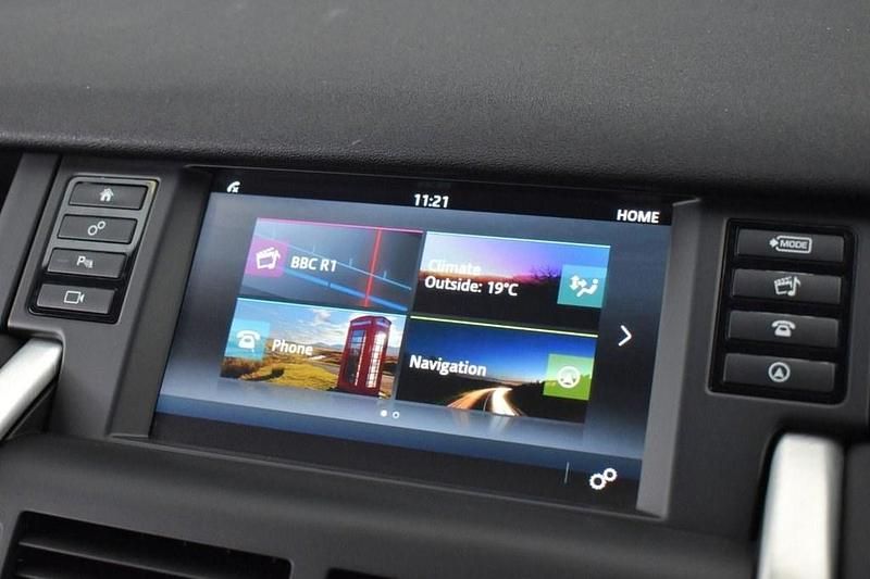 Begagnad Land Rover Discovery Sport HSE 2015 Grå SUV