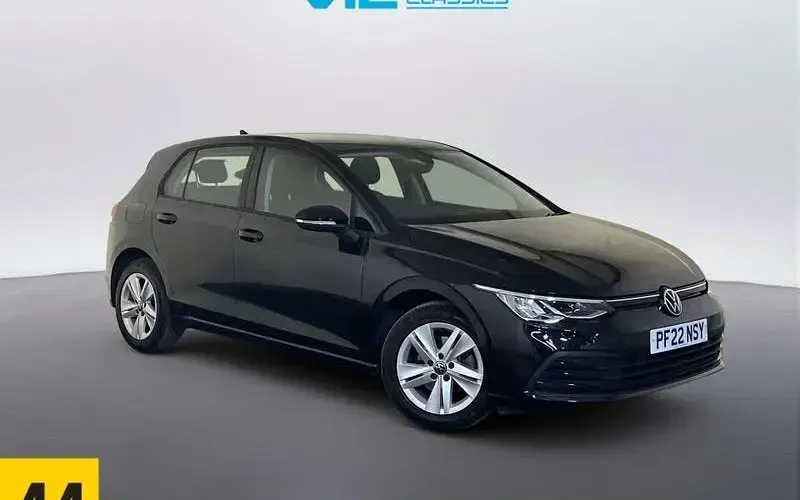 Used VW Golf VIII Life 131 HP (96 kW) 2024 Hatchback
