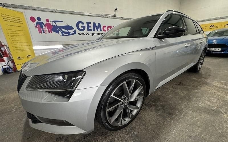 Used Skoda Superb SportLine 150 HP (110 kW) 2017 Silver Estate