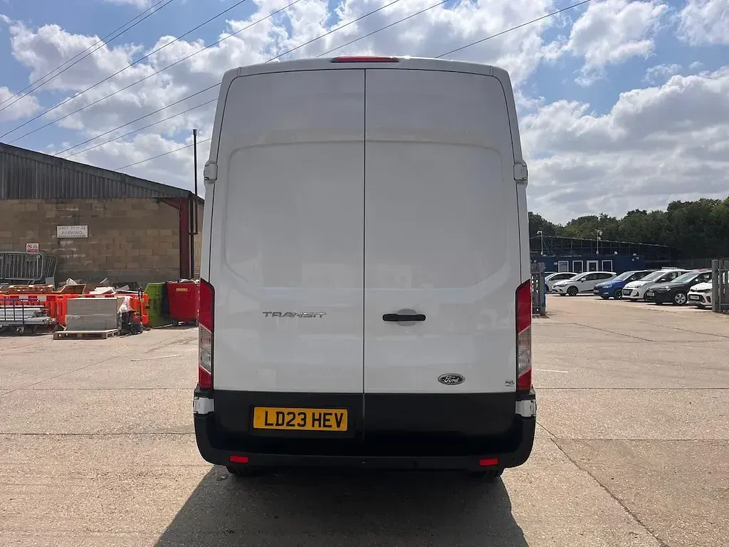 Used Ford Transit 130 HP (95 kW) 2023 White Van