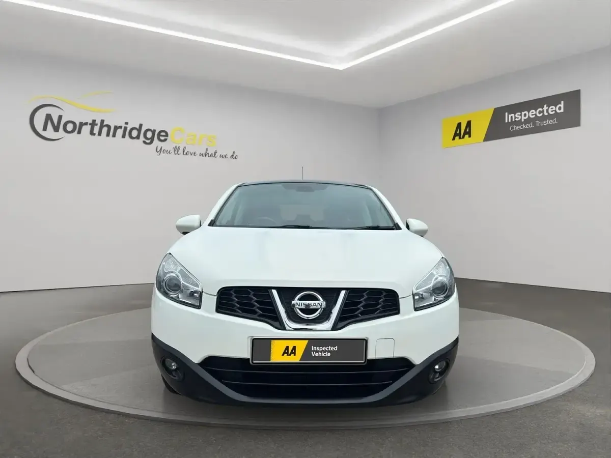 Used Nissan Qashqai +2 Acenta 117 HP (86 kW) 2013 White SUV