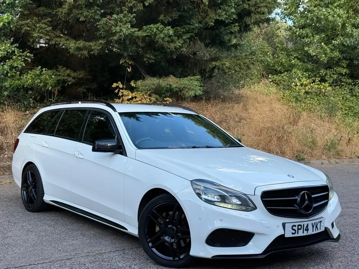 Used Mercedes E300 AMG 2014 White Estate