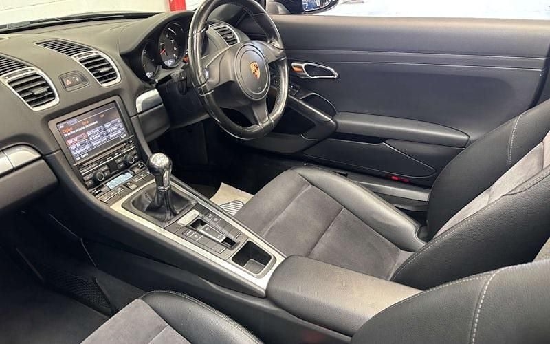 Used Porsche Boxster 265 HP (194 kW) 2015 Black Cabriolet