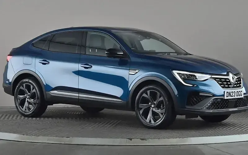 Usado Renault Arkana R.S. 140 HP (102 kW) 2023 SUV