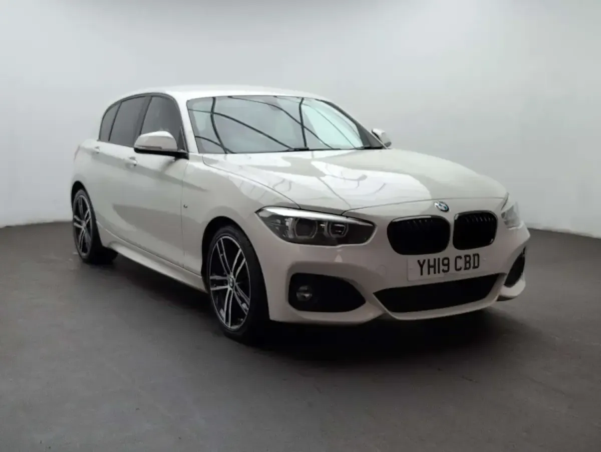 Used BMW 118 M Sport 2019 White Hatchback