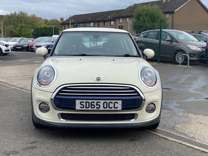 Image 2/4
