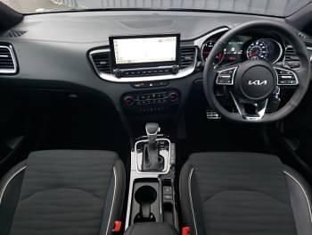Image 3/4
