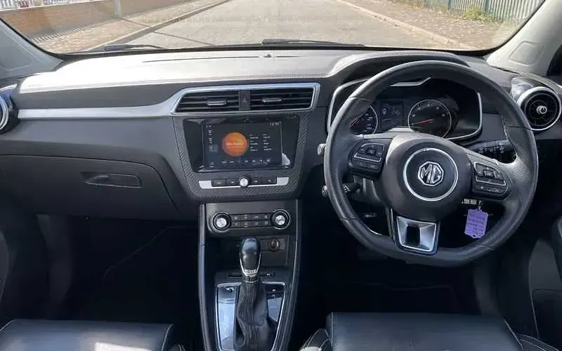 Used MG ZS Exclusive 111 HP (81 kW) 2018 Silver SUV