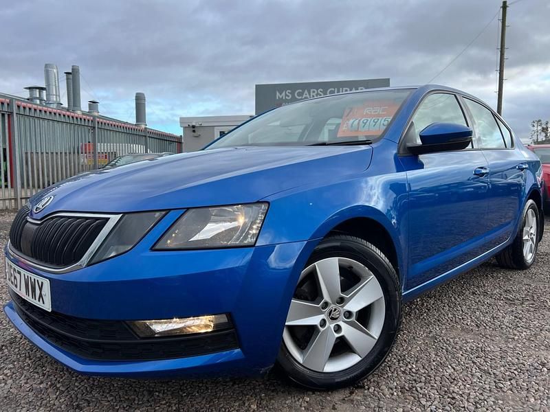 Blue Used 2017 Skoda Octavia SE Hatchback | £7,850 (Fair price) - Image 1/4