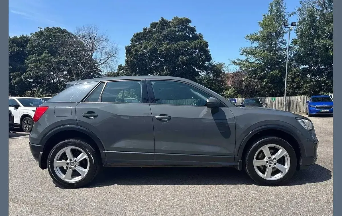 Used Audi Q2 Sport 150 HP (110 kW) 2017 Grey SUV