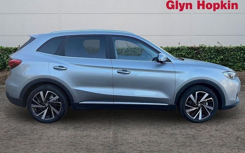 Used MG ZS Trophy 196 HP (144 kW) 2025 Silver SUV