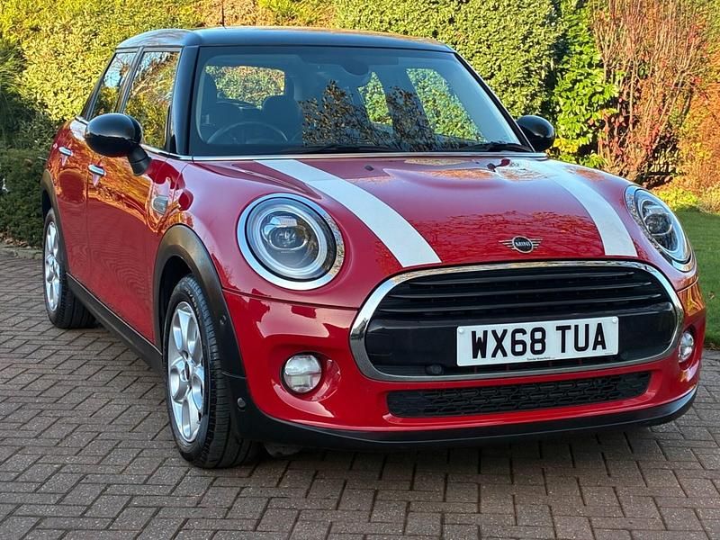 Red Used 2018 Mini Cooper D Hatch Hatchback | £13,489 (A bit pricey) - Image 1/4