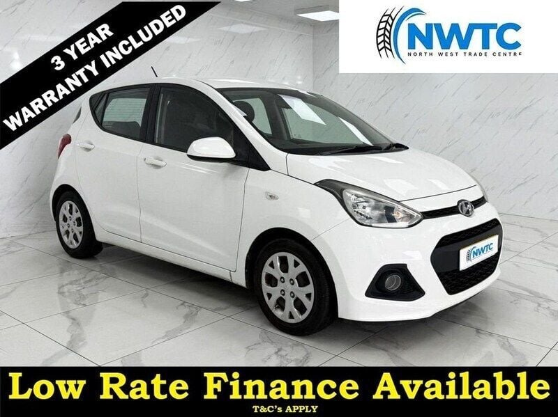 White Used 2014 Hyundai i10 SE Hatchback | £4,795 (Fair price) - Image 1/3