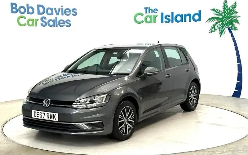 Used VW Golf VII SE 125 HP (91 kW) 2017 Grey Hatchback