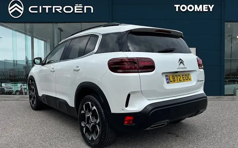 Used Citroën C5 Shine 131 HP (96 kW) 2023 Hatchback